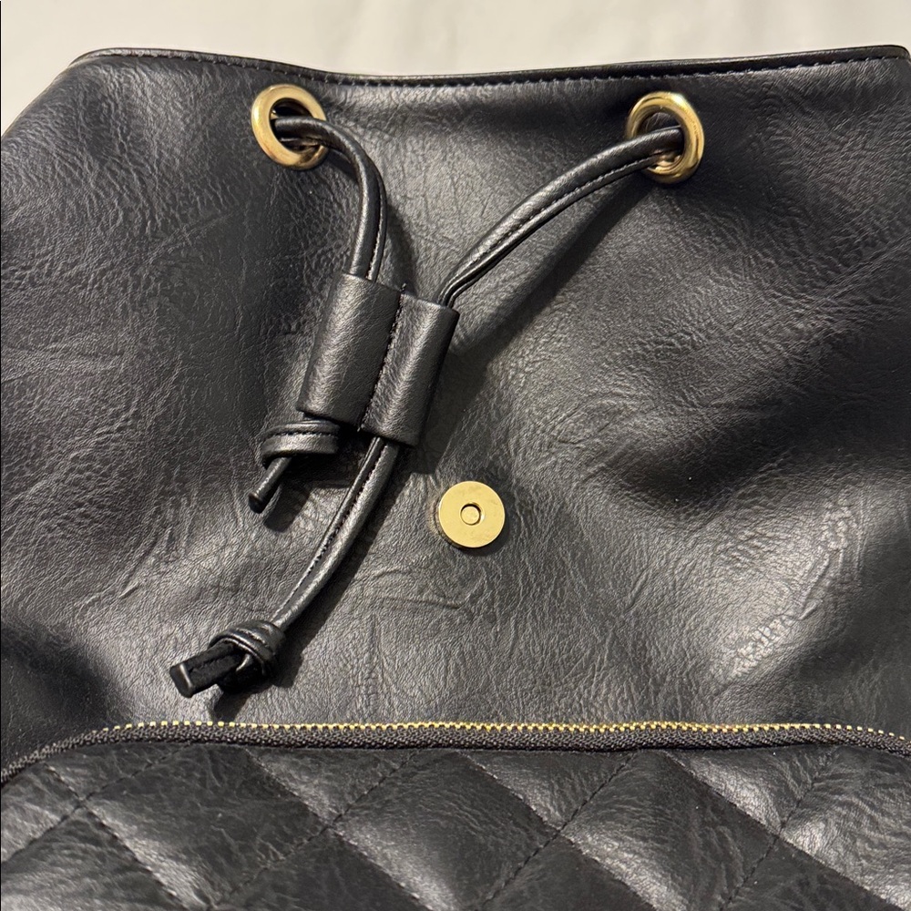 Black Vegan Leather with Gold Studs Backpack Rucksack NWT Multi-pocket - Picture 8 of 8